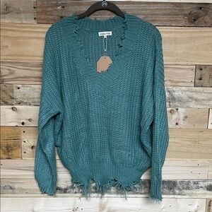 Main Strip Teal size Medium V-Neck Distressed Soft Oversized Cropped Sweater